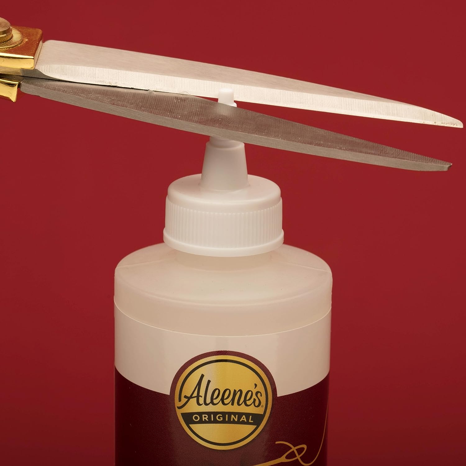 Does Regular Gorilla Glue Work On Fabric? [InDepth Explanation]